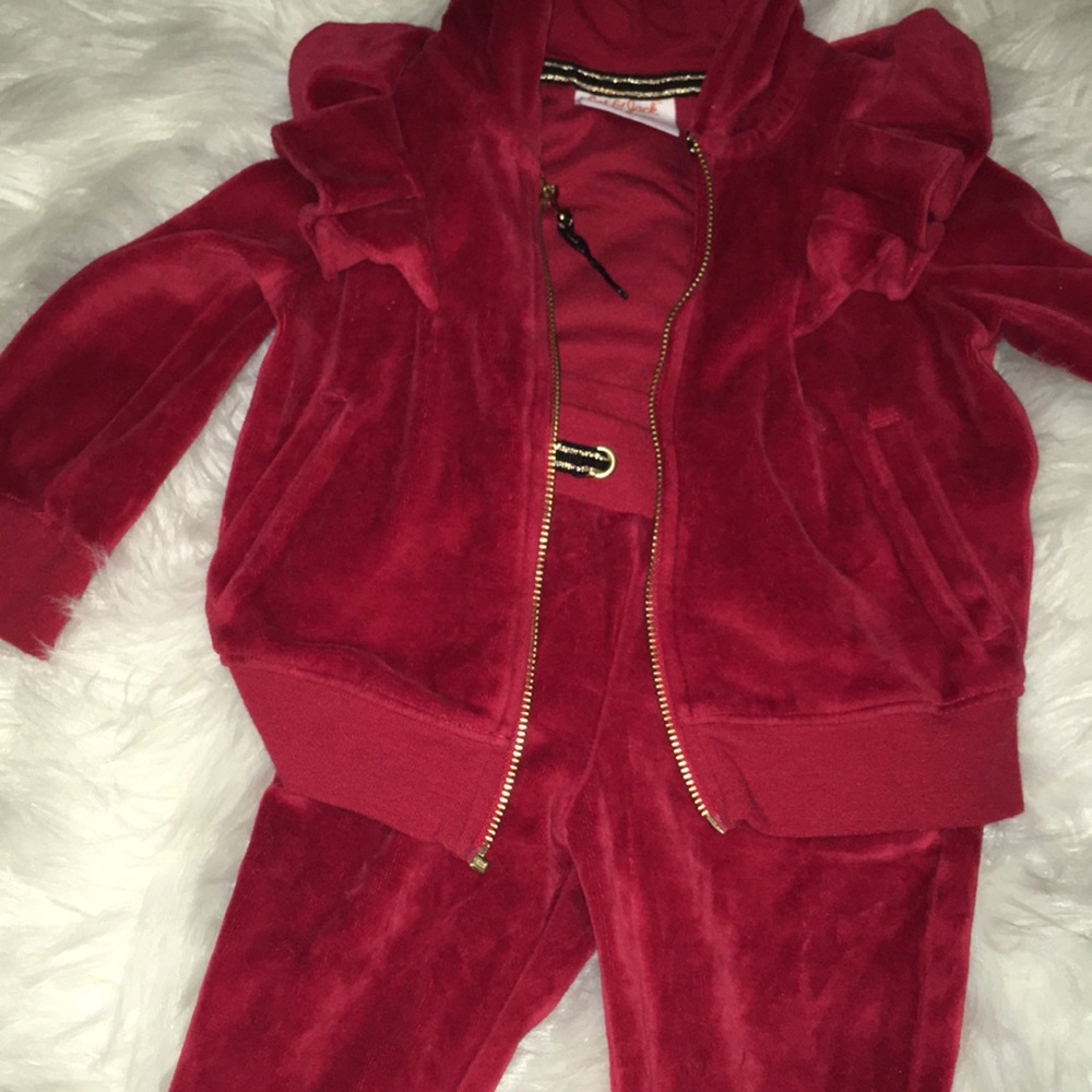 2 piece velvet track suit